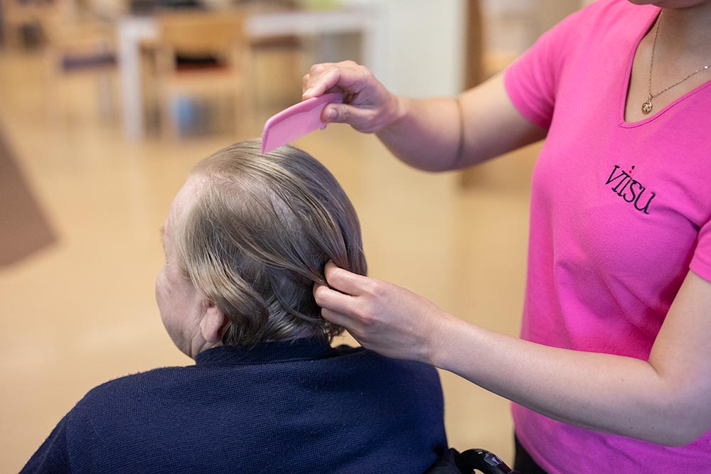 Virsussa saa yksilöllistä hoivaa - hoivakoti Virsu Joensuun kupeessa Rääkkylässä